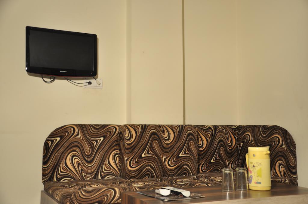 Hotel Metro Jaipur Exteriör bild