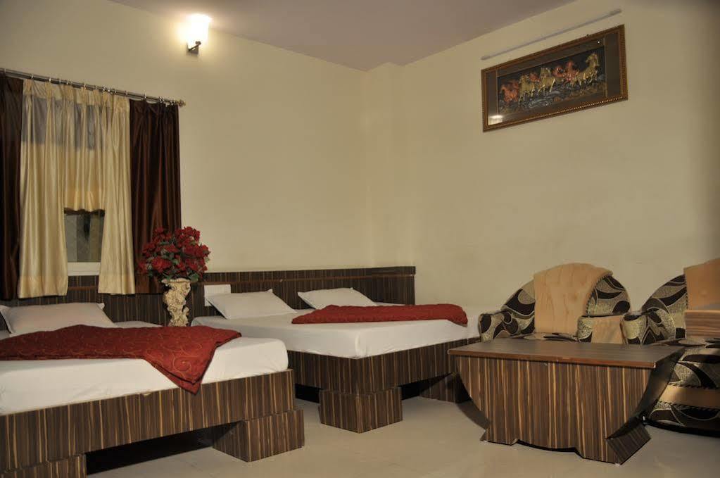 Hotel Metro Jaipur Exteriör bild