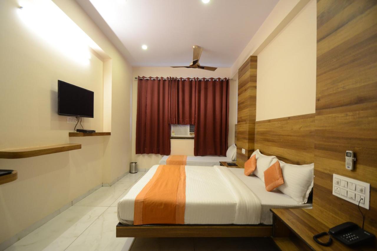 Hotel Metro Jaipur Exteriör bild